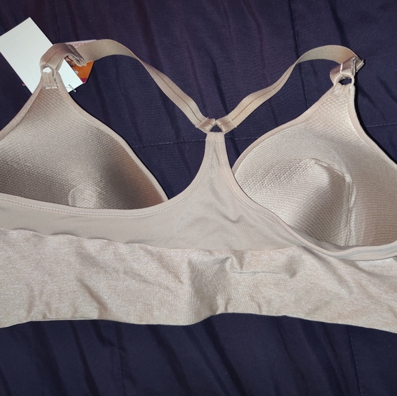 back bra - Picture 3 of 4